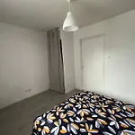 Apartament Copines'house *