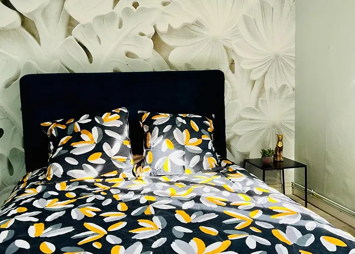 Apartament Copines'house