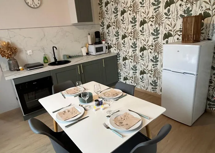 Apartament Copines'house