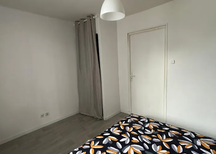 Apartament Copines'house *